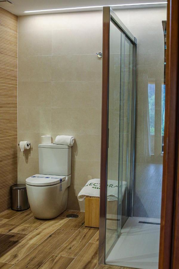Hotel La Rectoral Covelo  エクステリア 写真
